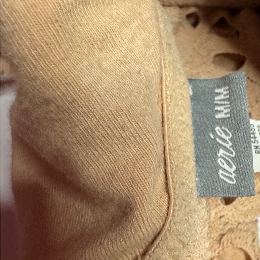 Aerie Lace Bralette Tan Crochet Racerback Soft Feminine Intimates M Festival - Picture 6 of 7